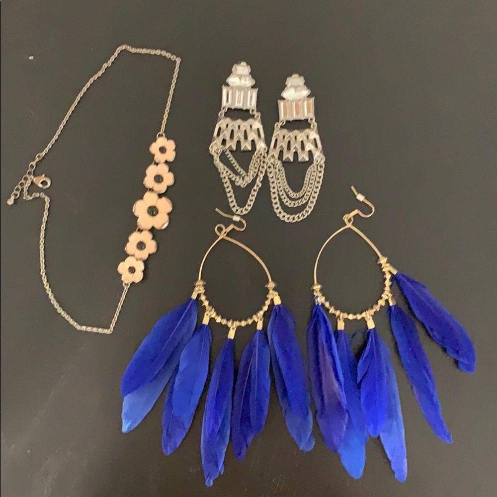 Bundle of costume jewelry